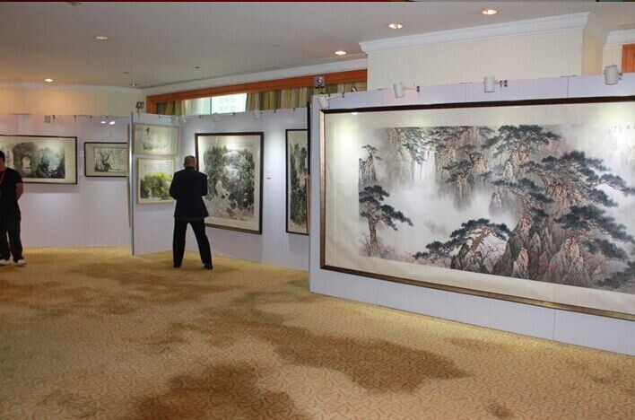 无缝展板